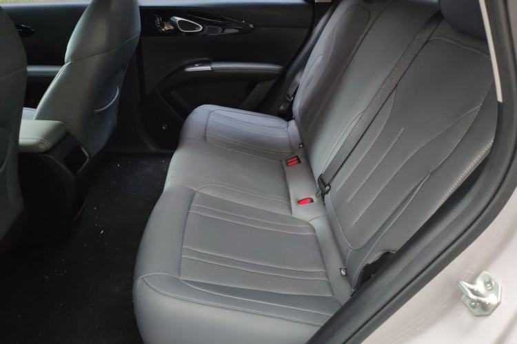 Used Geely Galaxy Geome 2026 Model 310km Youth Edition Left Rear Seat