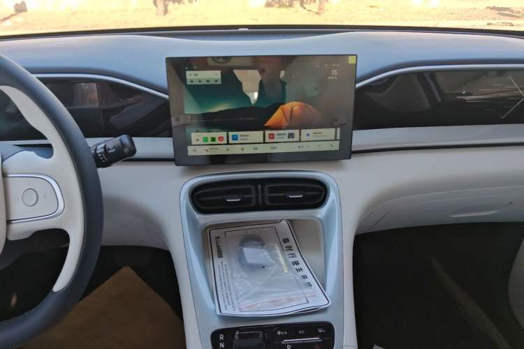Used Geely Galaxy Geome 2026 Model 310km Youth Edition Audio And AC Panel