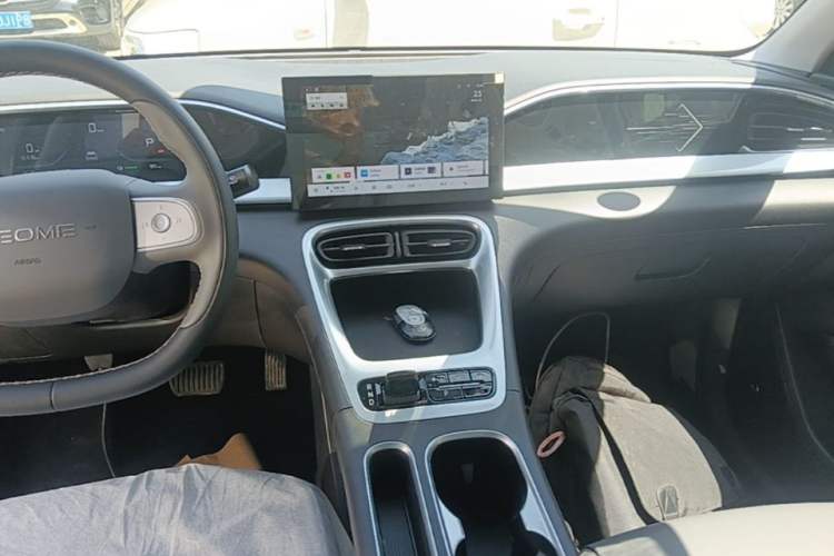Used Geely Galaxy Geome 2026 Model 310km Youth Edition Audio And AC Panel