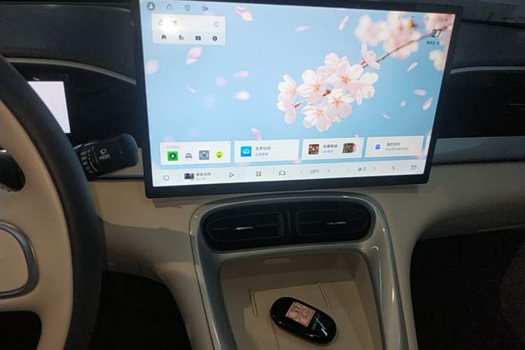 Used Geely Galaxy Geome 2026 Model 410km Exploration Edition Audio And AC Panel