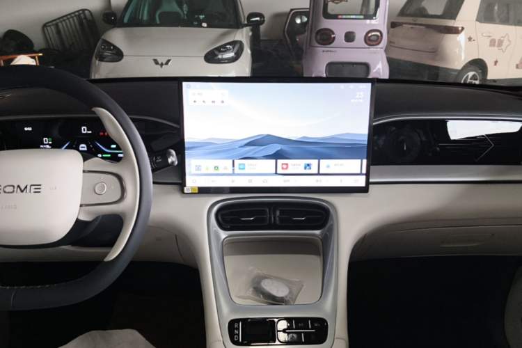 Used Geely Galaxy Geome 2026 Model 310km Dream Edition Audio And AC Panel