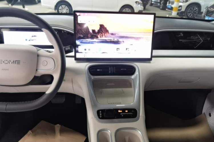 Used Geely Galaxy Geome 2026 Model 410km Exploration Edition Audio And AC Panel