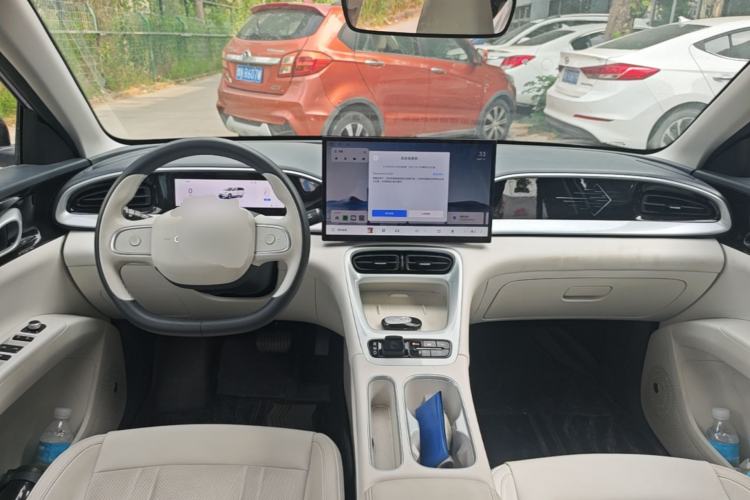 Used Geely Galaxy Geome 2026 Model 410km Exploration Edition Center Console