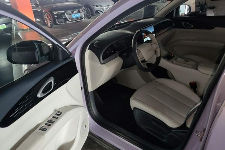 Used Geely Galaxy Geome 2026 Model 310km Youth Edition Driver Seat