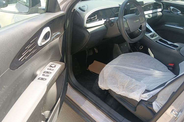 Used Geely Galaxy Geome 2026 Model 310km Youth Edition Driver Seat