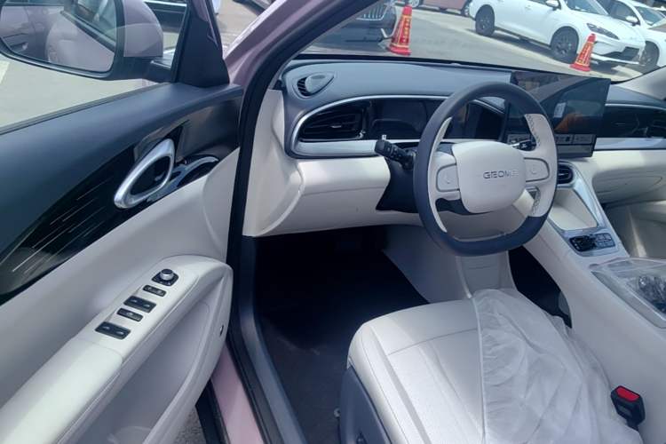 Used Geely Galaxy Geome 2026 Model 310km Dream Edition Driver Seat