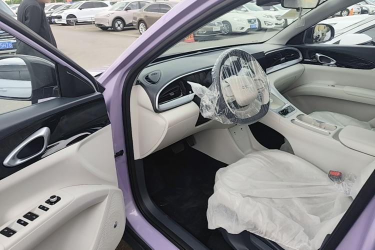 Used Geely Galaxy Geome 2026 Model 310km Youth Edition Driver Seat