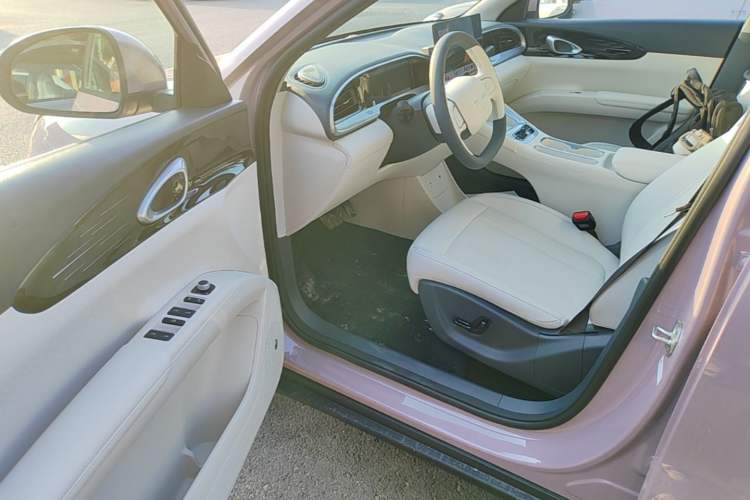 Used Geely Galaxy Geome 2026 Model 310km Dream Edition Driver Seat