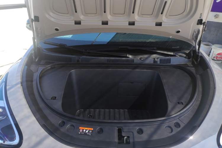Used Geely Galaxy Geome 2026 Model 410km Carefree Edition Engine Bay