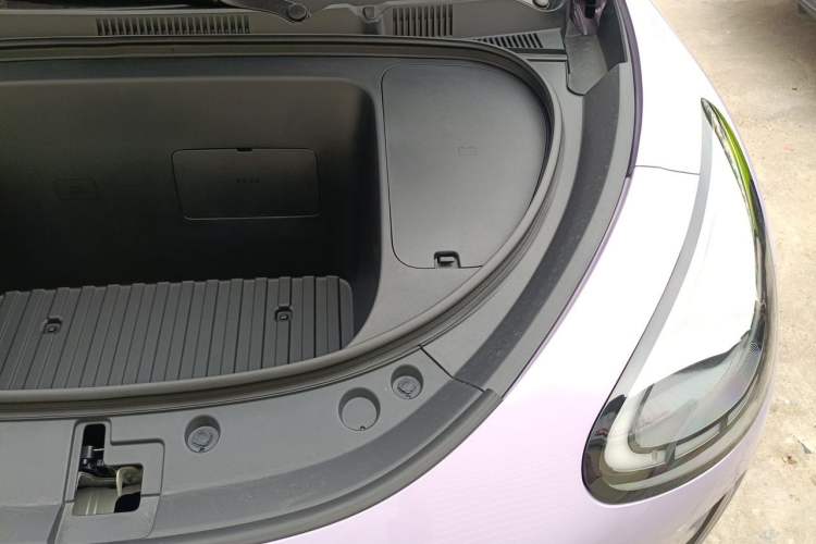 Used Geely Galaxy Geome 2026 Model 410km Exploration Edition Engine Bay Left
