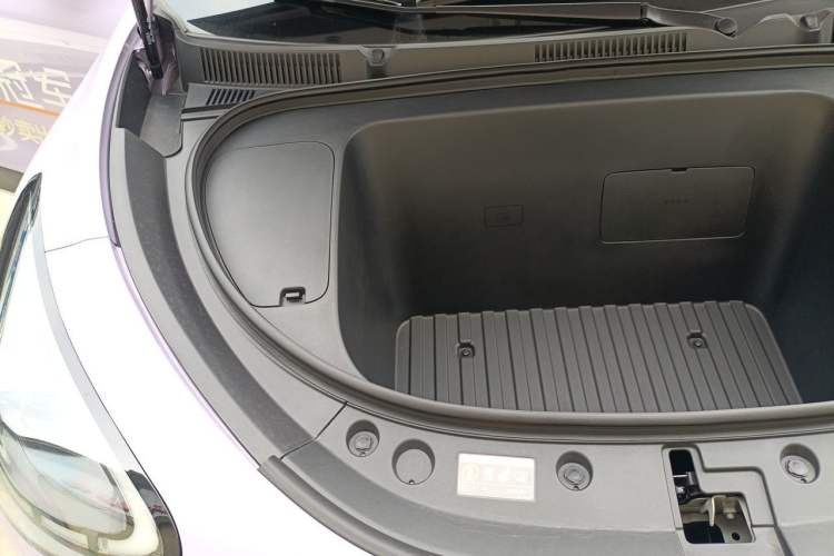 Used Geely Galaxy Geome 2026 Model 410km Exploration Edition Engine Bay Right