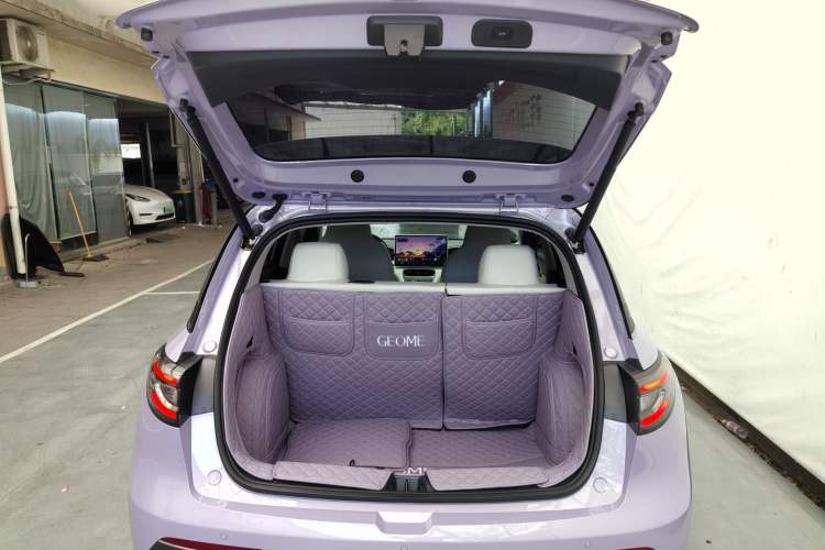 Used Geely Galaxy Geome 2026 Model 410km Exploration Edition Exterior 11