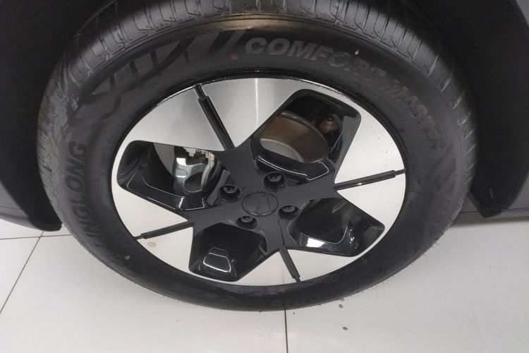 Used Geely Galaxy Geome 2026 Model 410km Freedom Edition Exterior 4
