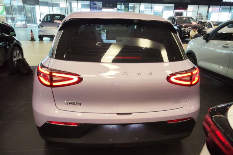 Used Geely Galaxy Geome 2026 Model 310km Dream Edition Exterior 4