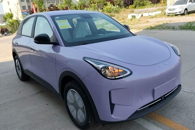 Used Geely Galaxy Geome 2026 Model 310km Youth Edition Front Right 45 Deg