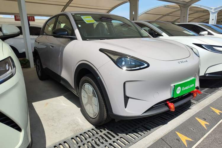Used Geely Galaxy Geome 2026 Model 310km Youth Edition Front Right 45 Deg