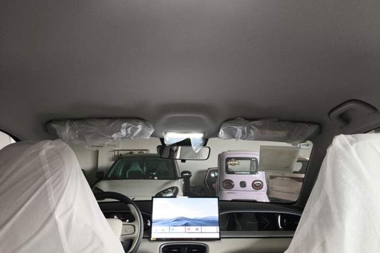 Used Geely Galaxy Geome 2026 Model 310km Dream Edition Headliner
