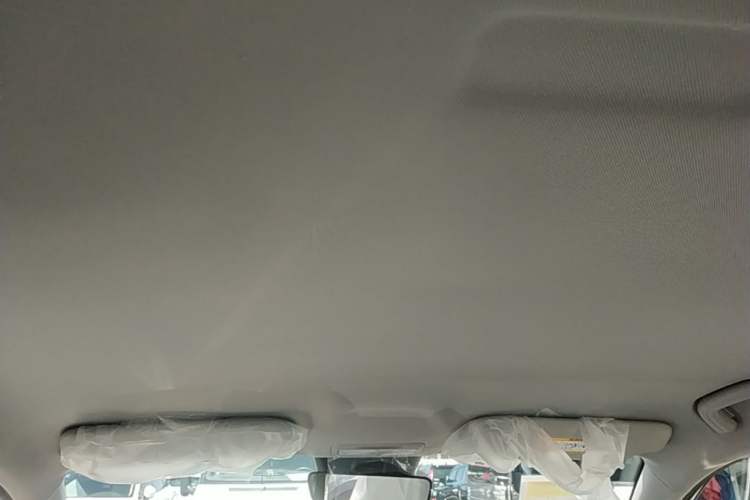 Used Geely Galaxy Geome 2026 Model 310km Youth Edition Headliner