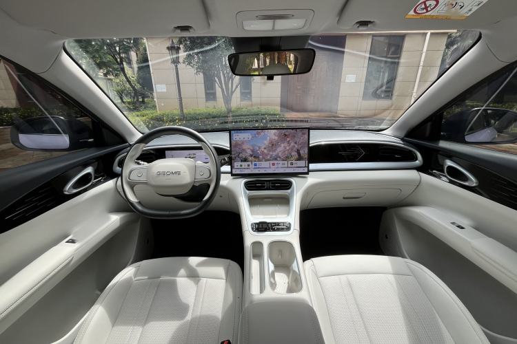 Used Geely Galaxy Geome 2026 Model 410km Exploration Edition Interior 3