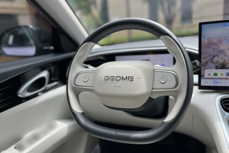 Used Geely Galaxy Geome 2026 Model 410km Exploration Edition Interior 8