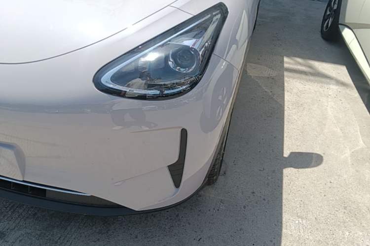 Used Geely Galaxy Geome 2026 Model 310km Youth Edition Left Front Headlight
