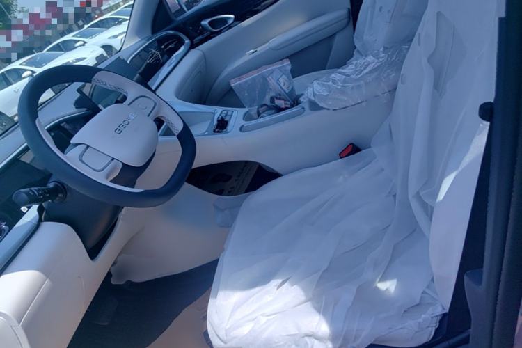 Used Geely Galaxy Geome 2026 Model 310km Youth Edition Left Front Seat