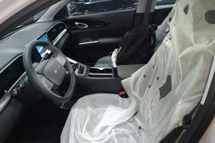 Used Geely Galaxy Geome 2026 Model 310km Youth Edition Left Front Seat