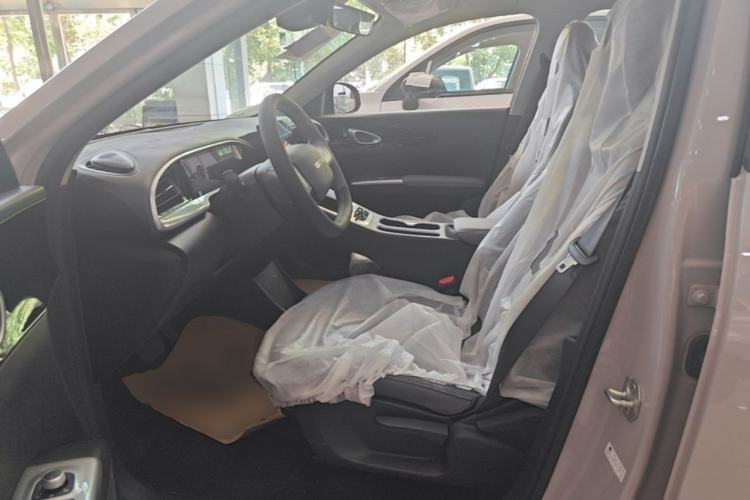 Used Geely Galaxy Geome 2026 Model 310km Youth Edition Left Front Seat