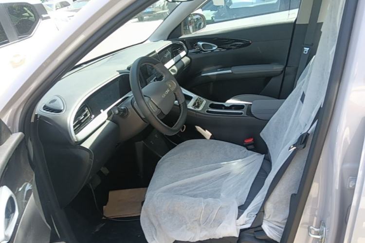 Used Geely Galaxy Geome 2026 Model 310km Youth Edition Left Front Seat