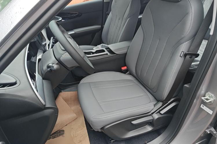 Used Geely Galaxy Geome 2026 Model 310km Youth Edition Left Front Seat