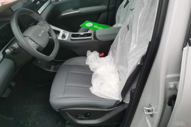Used Geely Galaxy Geome 2026 Model 310km Dream Edition Left Front Seat