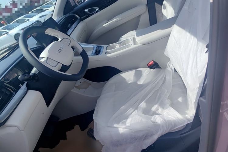 Used Geely Galaxy Geome 2026 Model 310km Dream Edition Left Front Seat