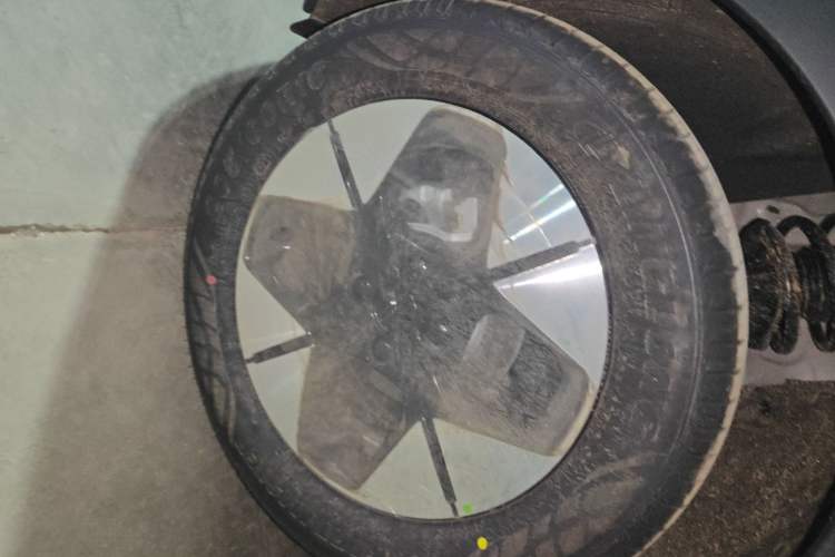 Used Geely Galaxy Geome 2026 Model 310km Dream Edition Left Front Wheel Hub