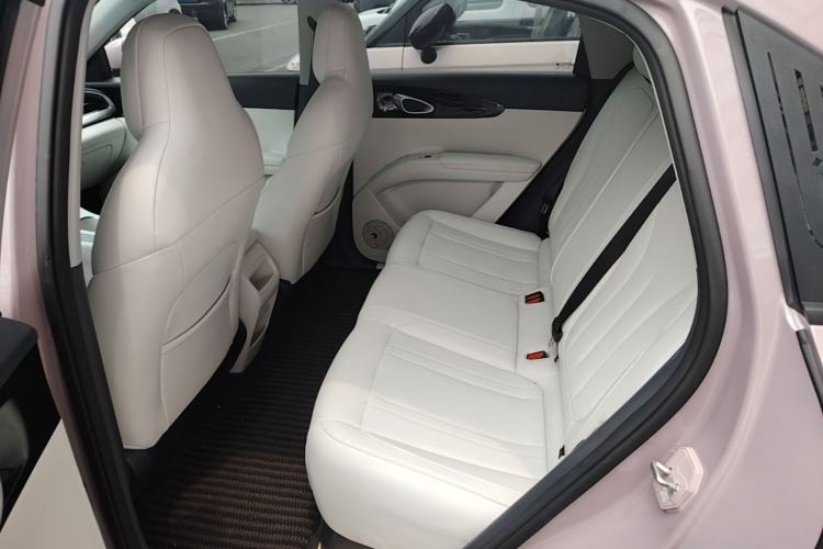 Used Geely Galaxy Geome 2026 Model 310km Youth Edition Left Rear Seat