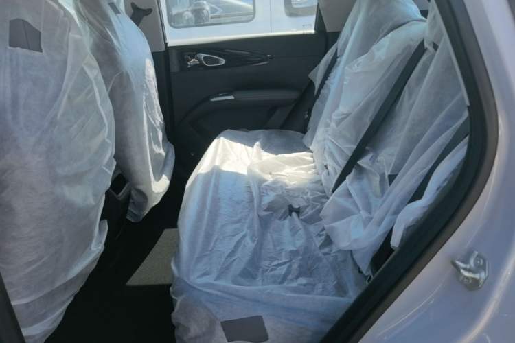 Used Geely Galaxy Geome 2026 Model 310km Youth Edition Left Rear Seat