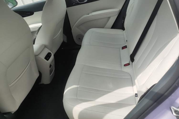 Used Geely Galaxy Geome 2026 Model 410km Exploration Edition Left Rear Seat