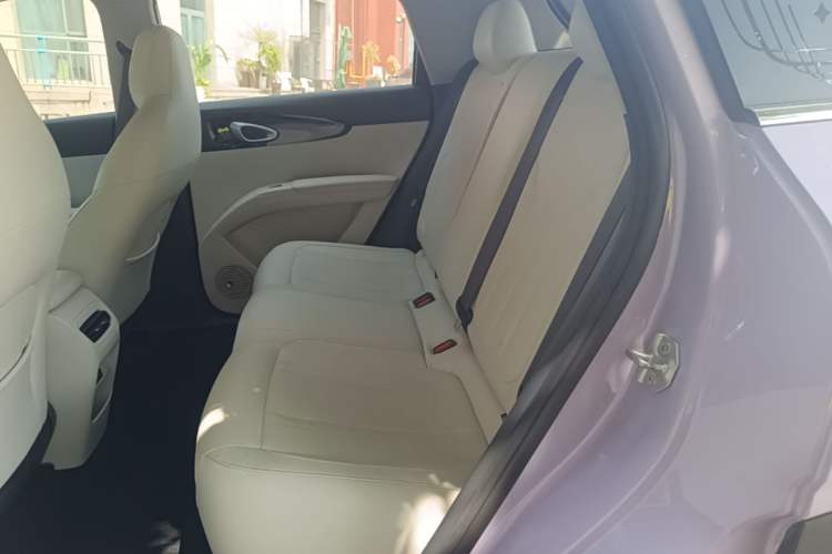 Used Geely Galaxy Geome 2026 Model 410km Exploration Edition Left Rear Seat