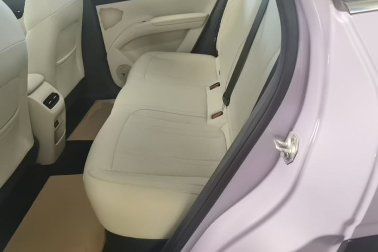 Used Geely Galaxy Geome 2026 Model 410km Exploration Edition Left Rear Seat