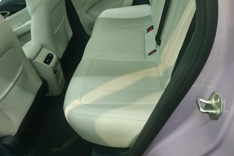 Used Geely Galaxy Geome 2026 Model 410km Exploration Edition Left Rear Seat