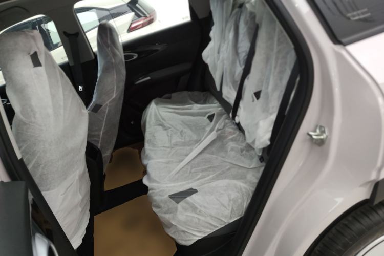 Used Geely Galaxy Geome 2026 Model 310km Youth Edition Left Rear Seat