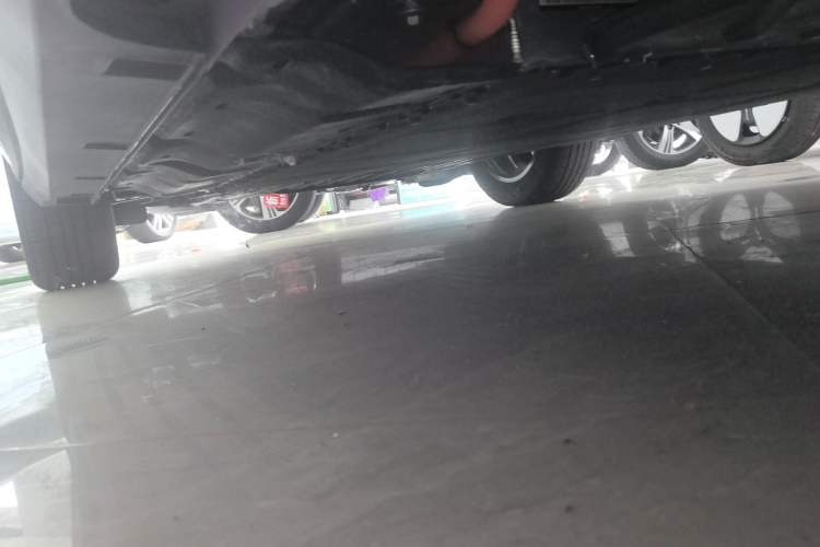 Used Geely Galaxy Geome 2026 Model 310km Dream Edition Left Side Sill