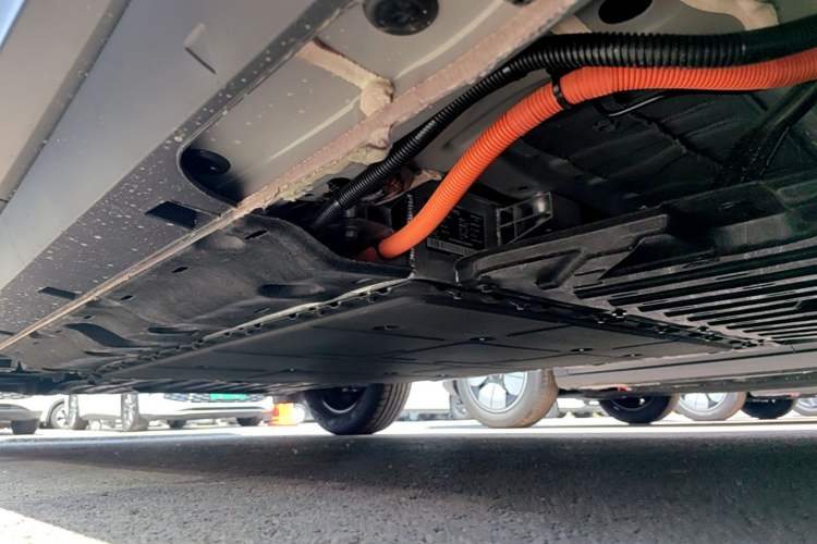 Used Geely Galaxy Geome 2026 Model 310km Youth Edition Left Side Sill