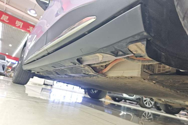 Used Geely Galaxy Geome 2026 Model 410km Exploration Edition Left Side Sill