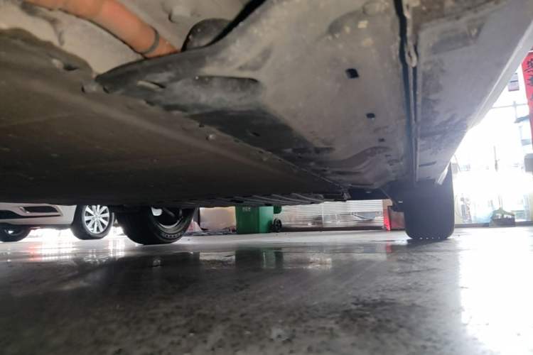 Used Geely Galaxy Geome 2026 Model 310km Youth Edition Left Side Sill