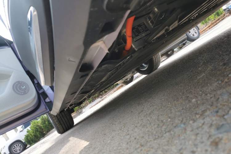 Used Geely Galaxy Geome 2026 Model 310km Dream Edition Left Side Sill