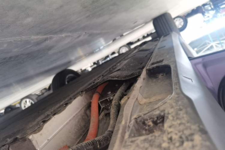Used Geely Galaxy Geome 2026 Model 410km Exploration Edition Left Side Sill