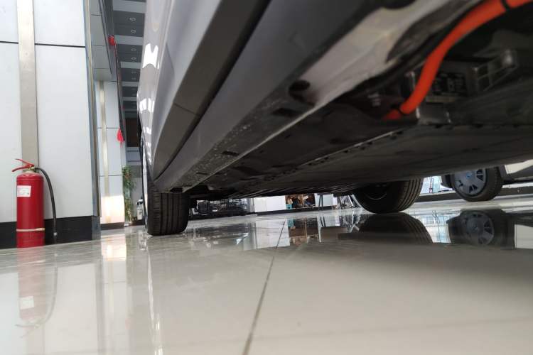 Used Geely Galaxy Geome 2026 Model 310km Youth Edition Left Side Sill