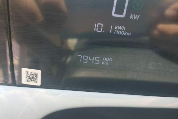 Used Geely Galaxy Geome 2026 Model 310km Youth Edition Odometer Close Up