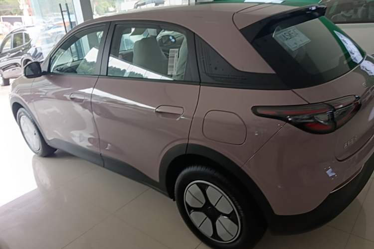 Used Geely Galaxy Geome 2026 Model 310km Youth Edition Rear Left 45 Deg