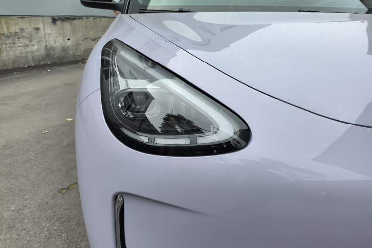 Used Geely Galaxy Geome 2026 Model 410km Exploration Edition Right Front Headlight